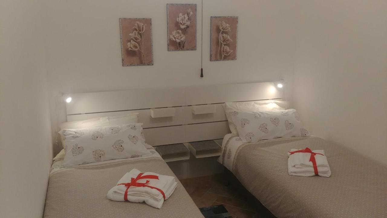 La Casa Di Alberto Camerino Dış mekan fotoğraf