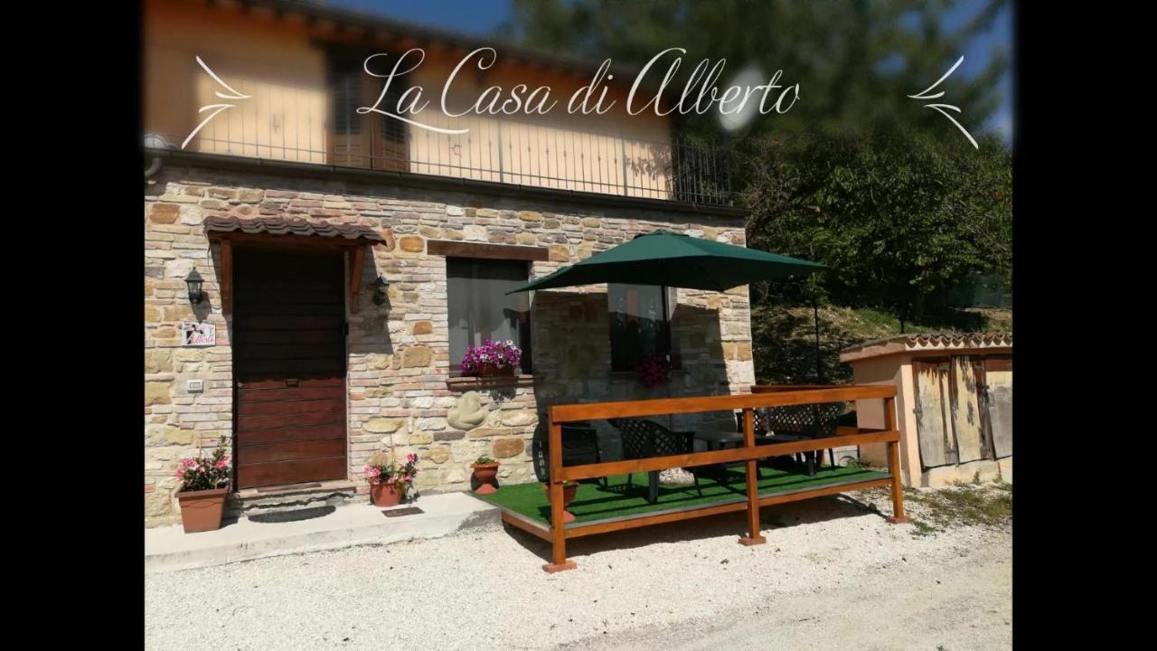 La Casa Di Alberto Camerino Dış mekan fotoğraf